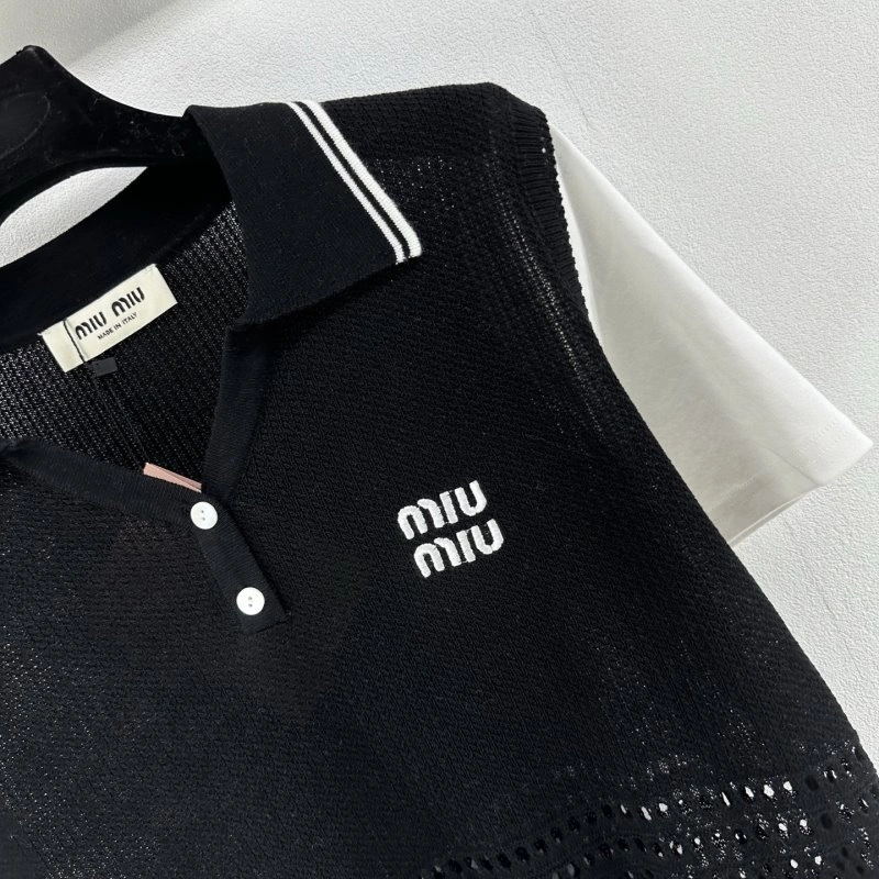 Miu Miu T-Shirts UrbanStyle 148551