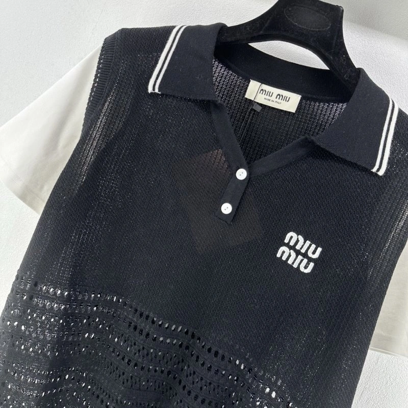 Miu Miu T-Shirts UrbanStyle 148551