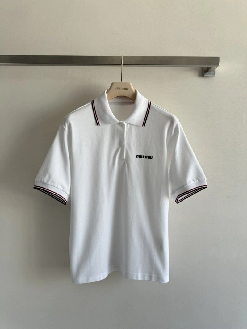 Miu Miu T-Shirts Minimalist 148566