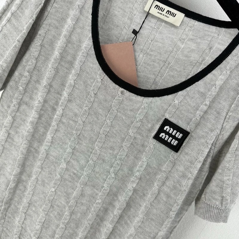 Miu Miu T-Shirts Efficient 148546