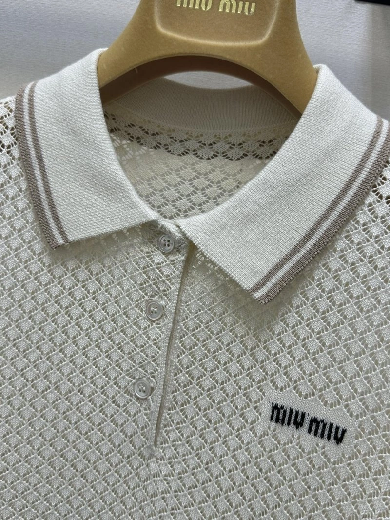 Miu Miu T-Shirts ModernLook 148560