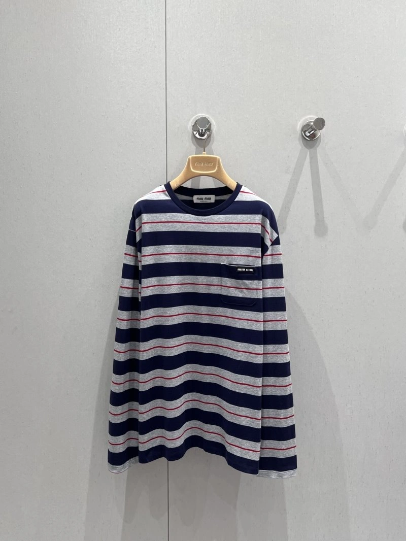Miu Miu T-Shirts Attractive 148561