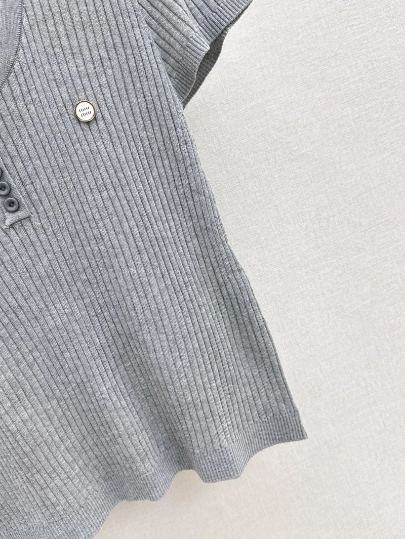 Miu Miu T-Shirts ModernLook 148531