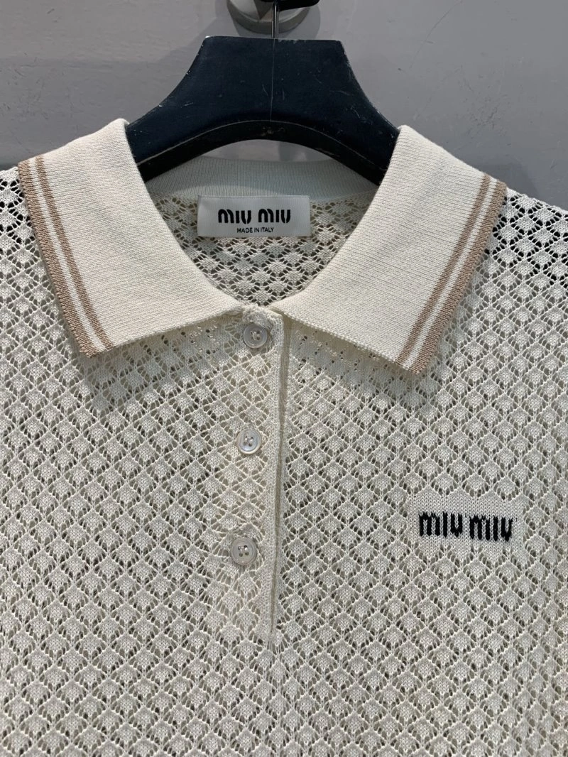 Modern Miu Miu T-Shirts 148527