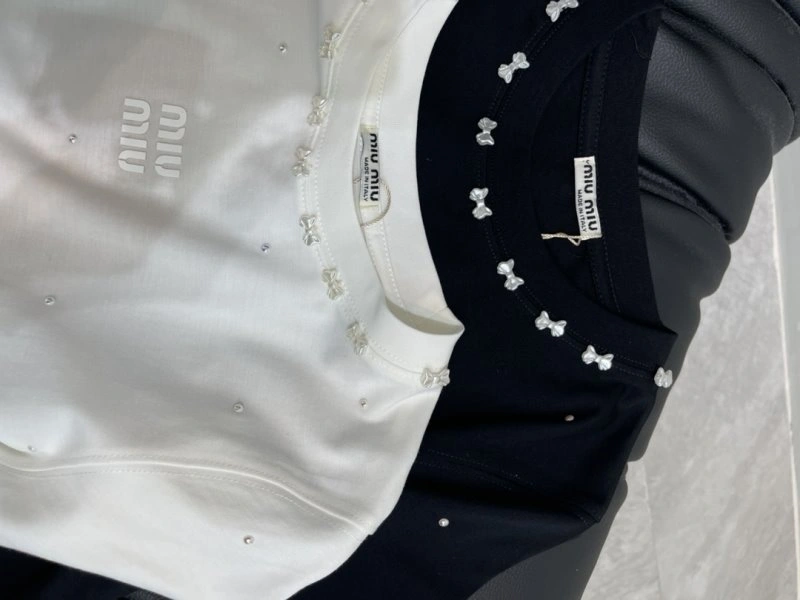 Resilient Miu Miu T-Shirts 148524