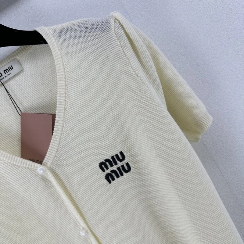 Vibrant Miu Miu T-Shirts 148514