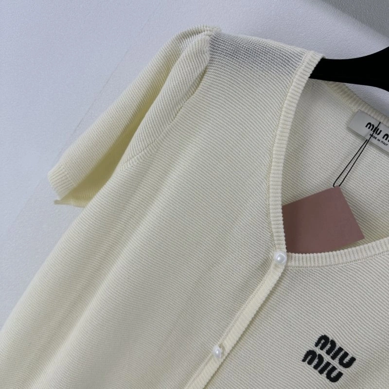 Vibrant Miu Miu T-Shirts 148514