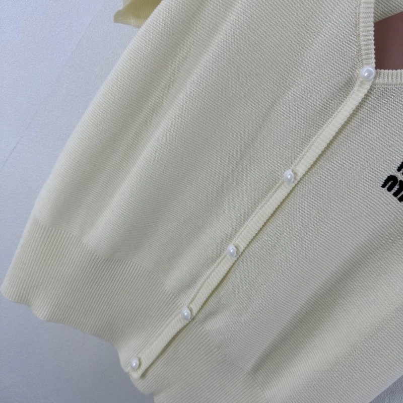 Vibrant Miu Miu T-Shirts 148514