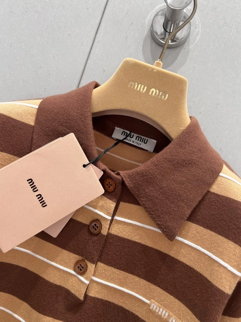 Sleek Miu Miu T-Shirts 148511