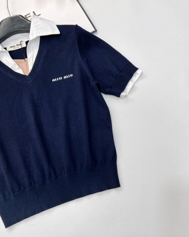 Miu Miu T-Shirts AllSeason 148498