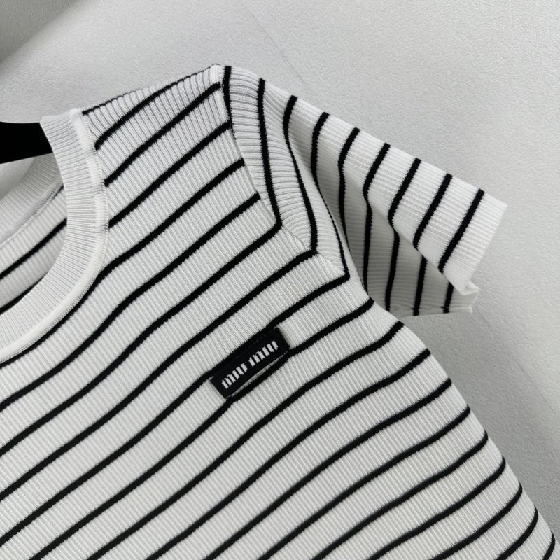 Miu Miu T-Shirts Popular 148496