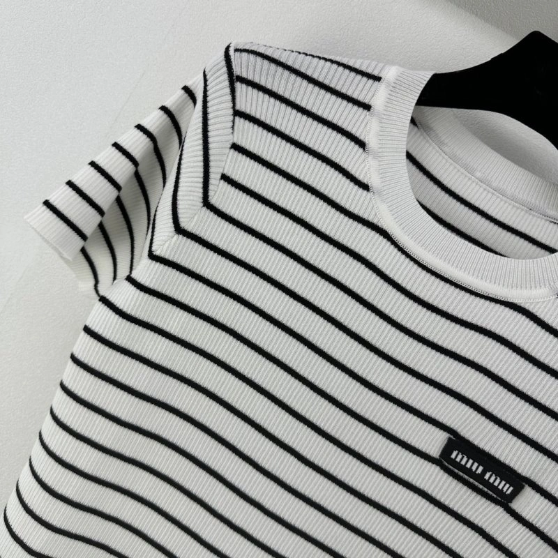 Miu Miu T-Shirts Popular 148496