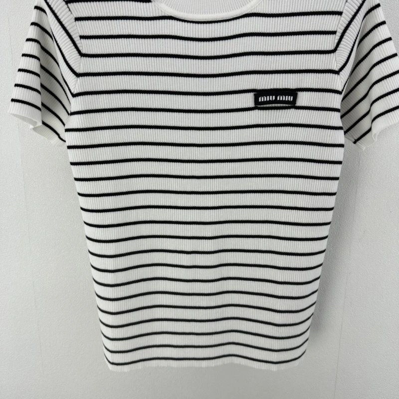 Miu Miu T-Shirts Popular 148496