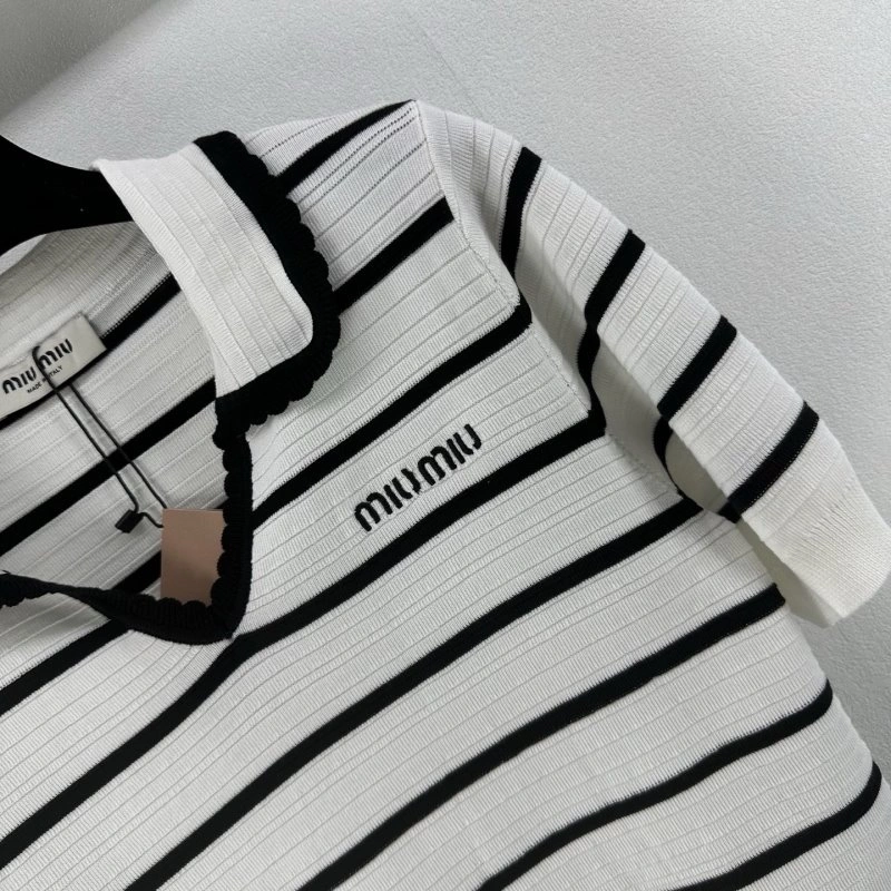 Miu Miu T-Shirts Efficient 148488