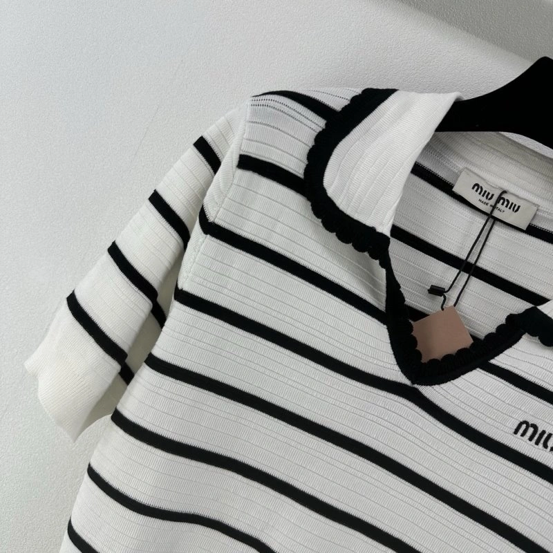 Miu Miu T-Shirts Efficient 148488