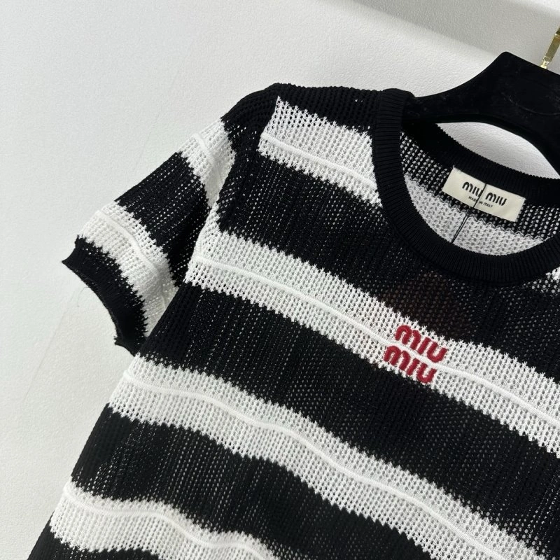 Breathable Miu Miu T-Shirts 148486