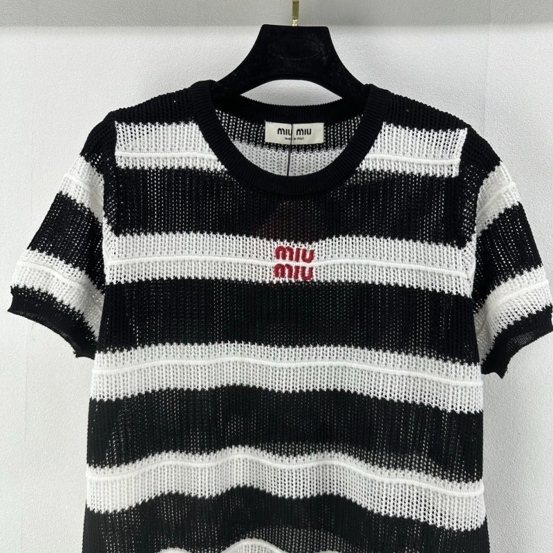 Breathable Miu Miu T-Shirts 148486