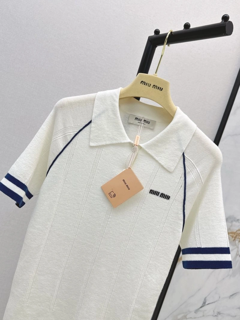 Miu Miu T-Shirts FlexibleFit 148493