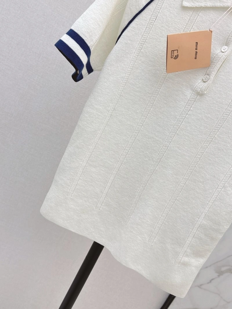 Miu Miu T-Shirts FlexibleFit 148493