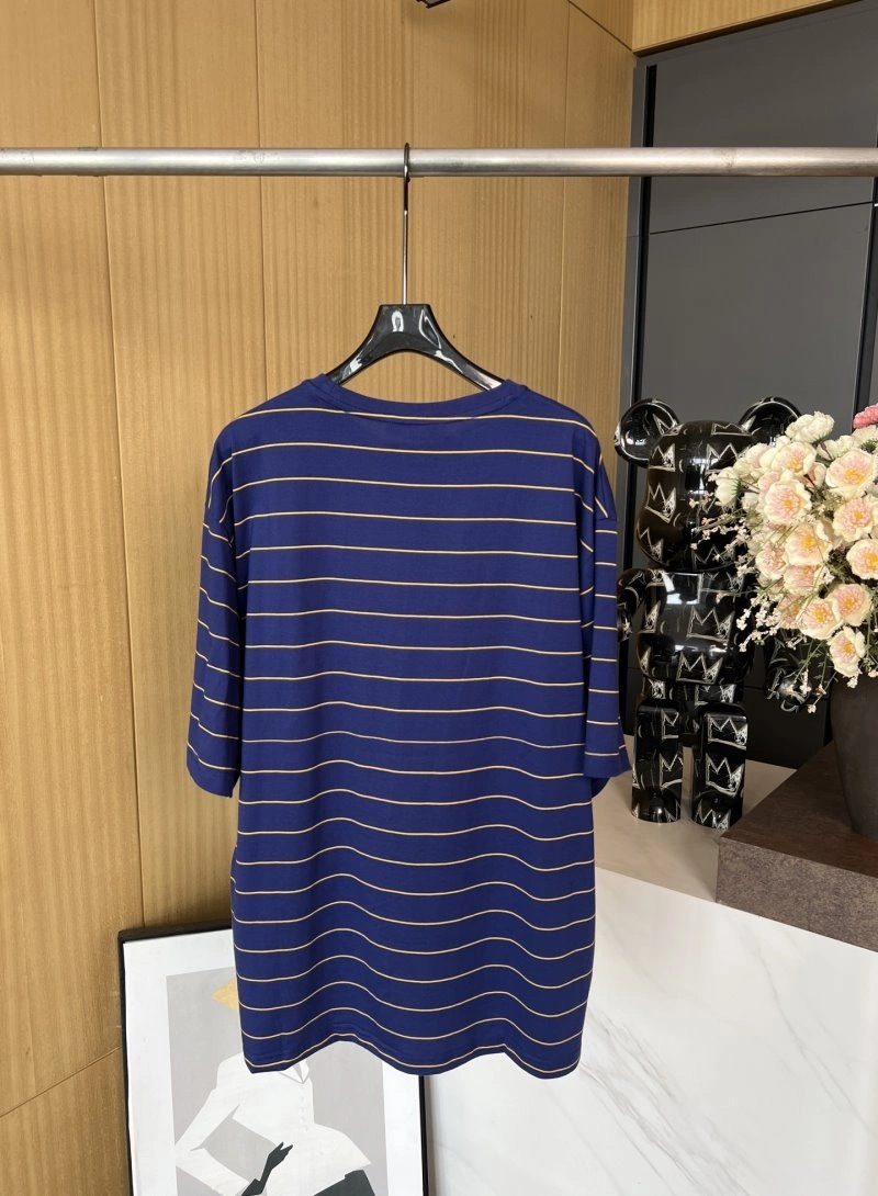 Miu Miu T-Shirts Breathable 148458