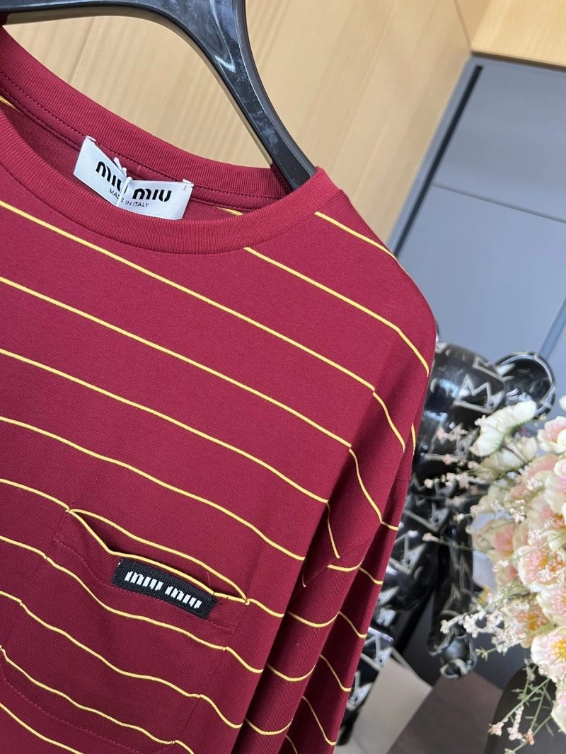 Miu Miu T-Shirts RelaxedFit 148460