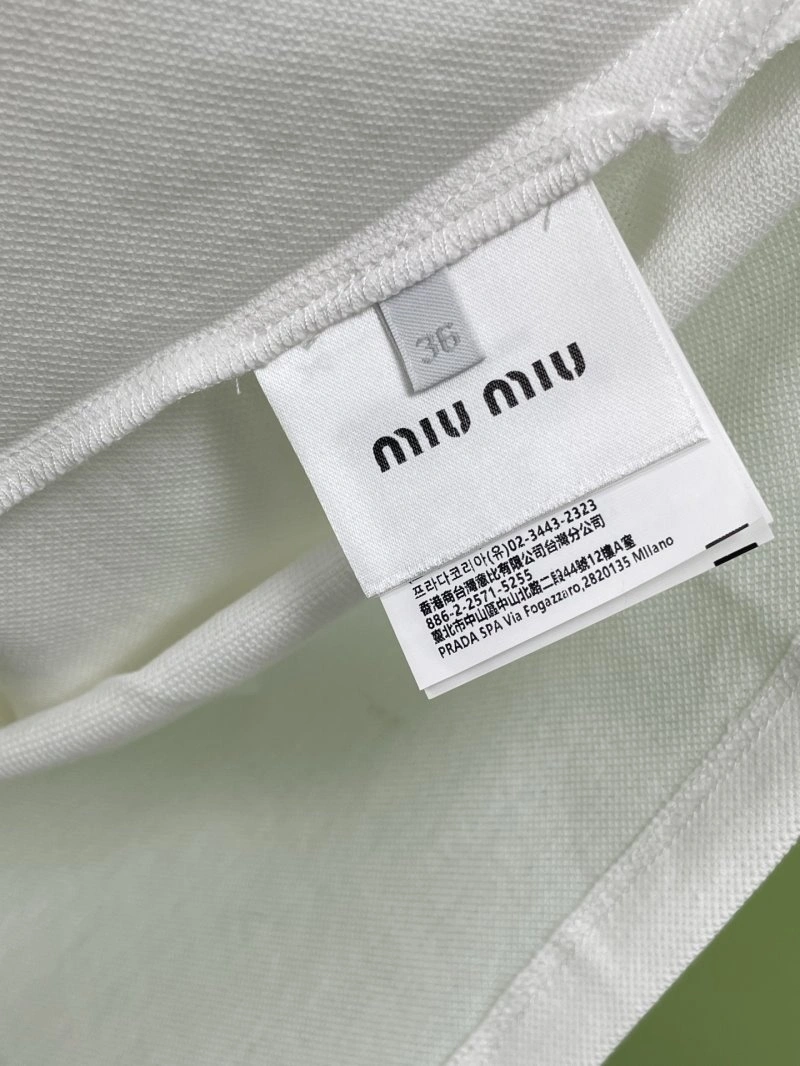 Miu Miu T-Shirts Unisex 148456