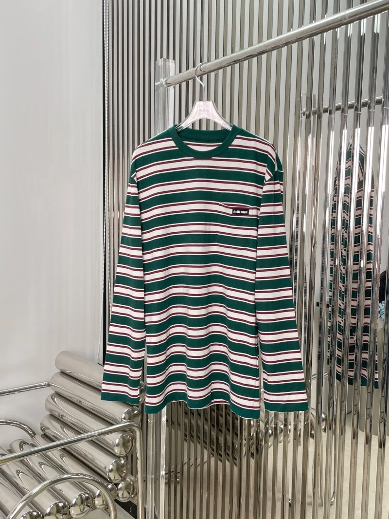 Miu Miu T-Shirts Snug 148440
