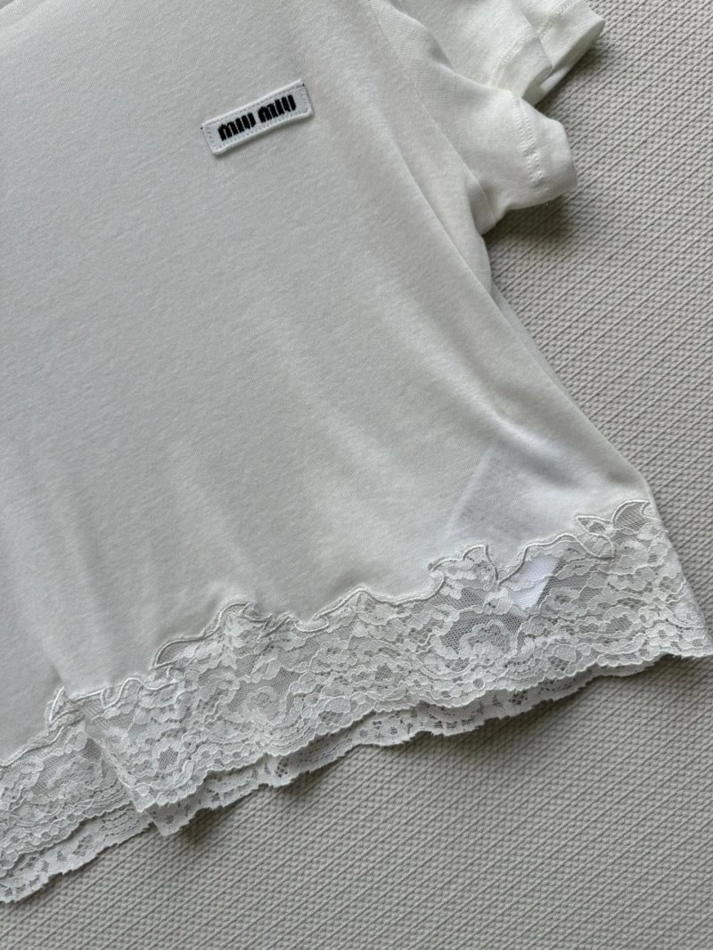 Miu Miu T-Shirts WellDesigned 148435