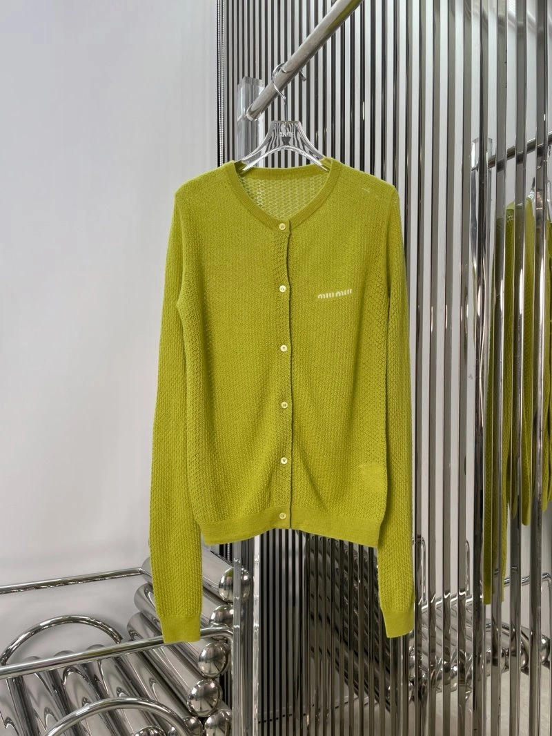 Breathable Miu Miu T-Shirts 148421