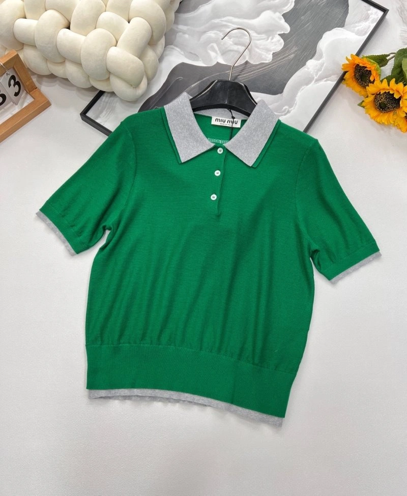 Miu Miu T-Shirts WaterResistant 148406