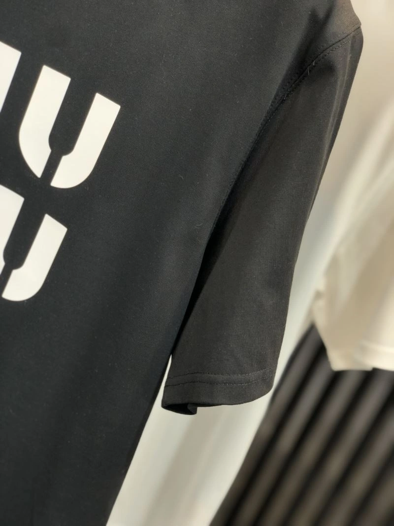 Miu Miu T-Shirts Flexible 160177