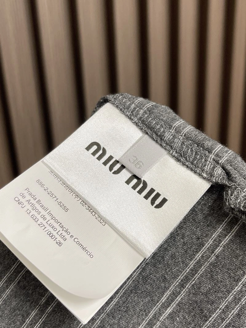 WeatherProof Miu Miu T-Shirts 160173