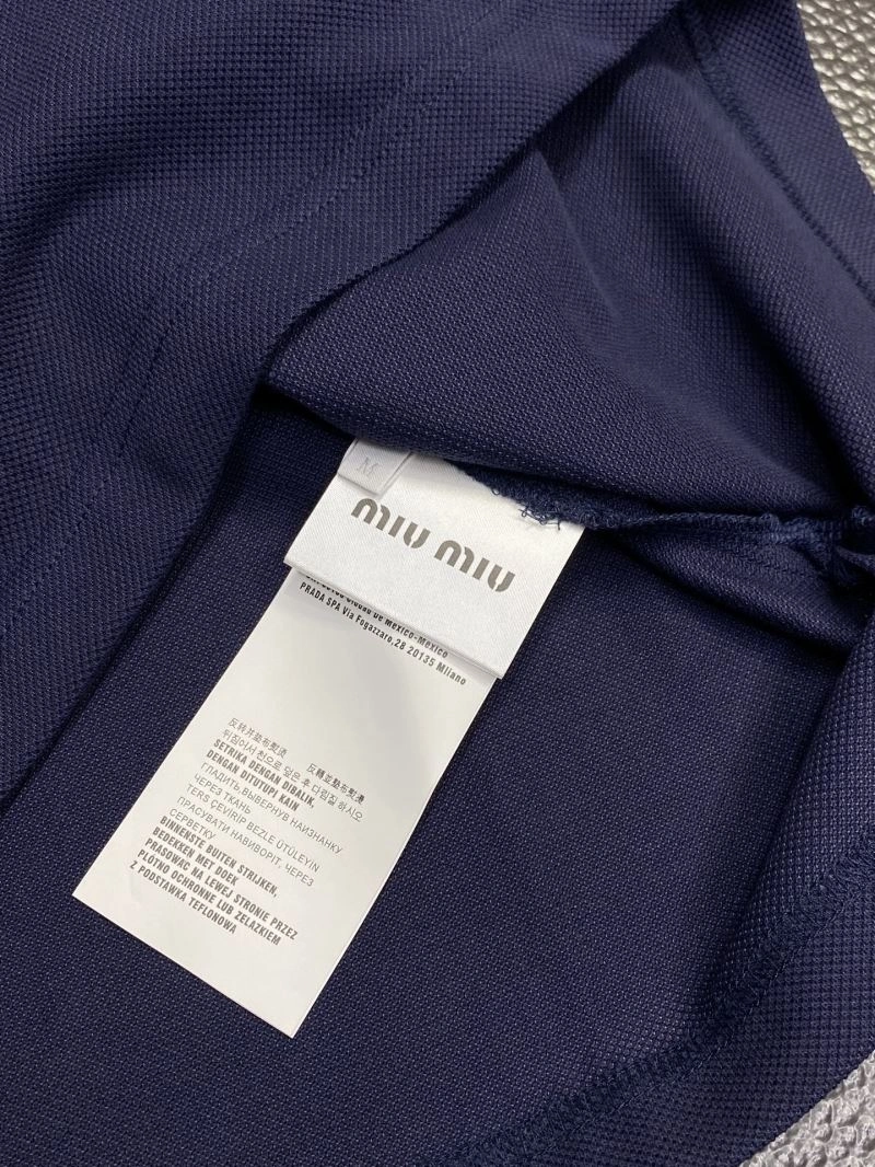 Miu Miu T-Shirts Durable 160182