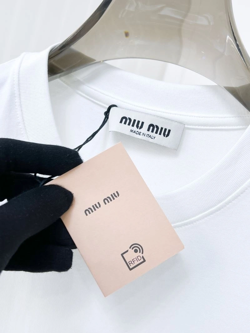 Miu Miu T-Shirts Seasonal 160167