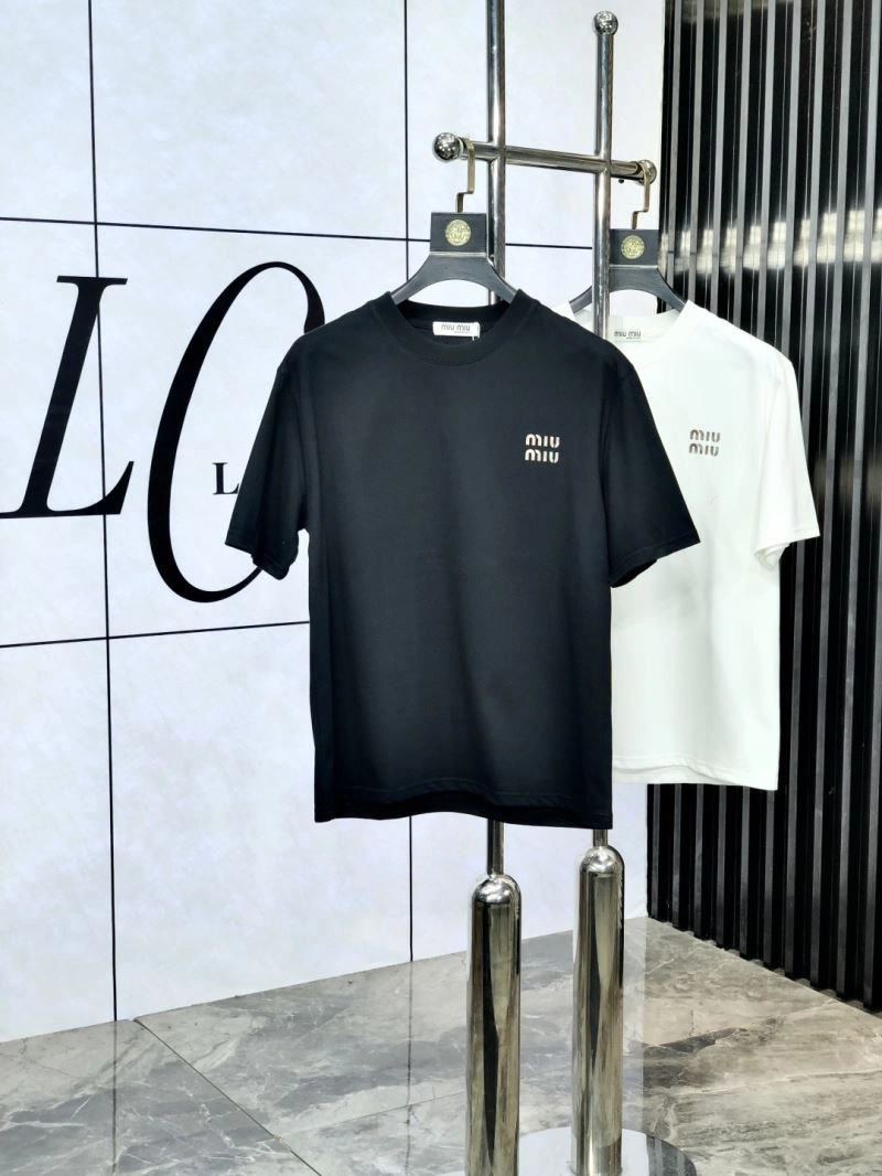 Miu Miu T-Shirts Practical 160169