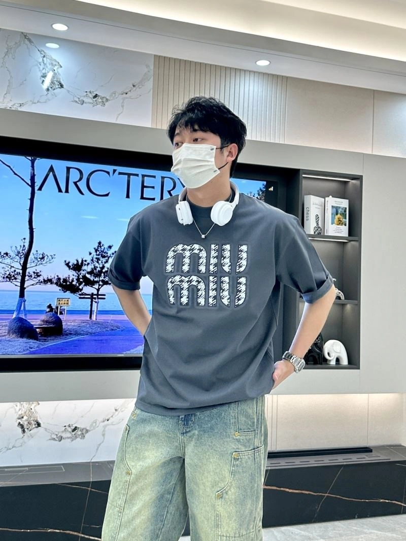 ZipUp Miu Miu T-Shirts 160172