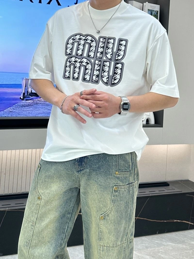Unisex Miu Miu T-Shirts 160170
