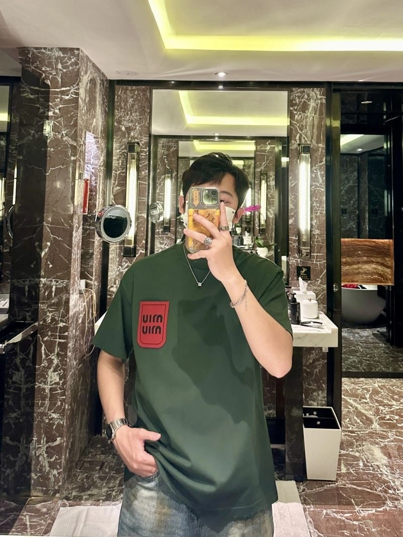 TechFriendly Miu Miu T-Shirts 160158