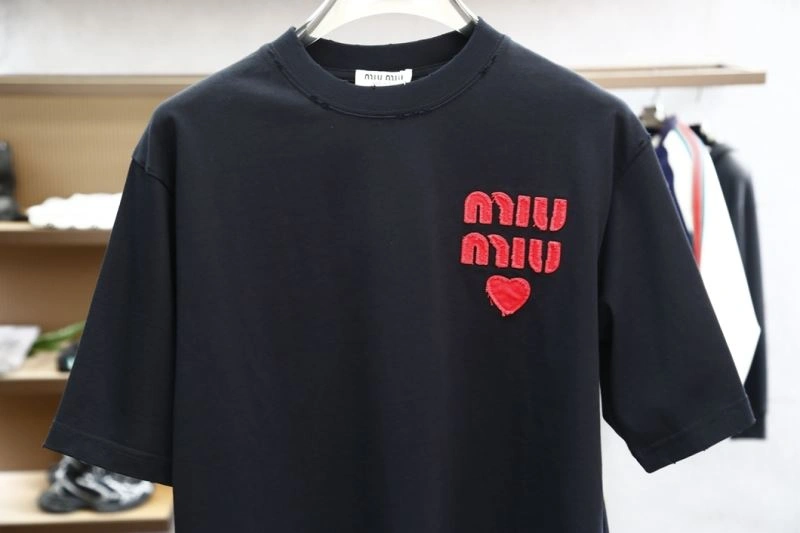 Miu Miu T-Shirts EasyCare 160168