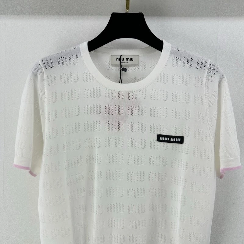 Breathable Miu Miu T-Shirts 154426