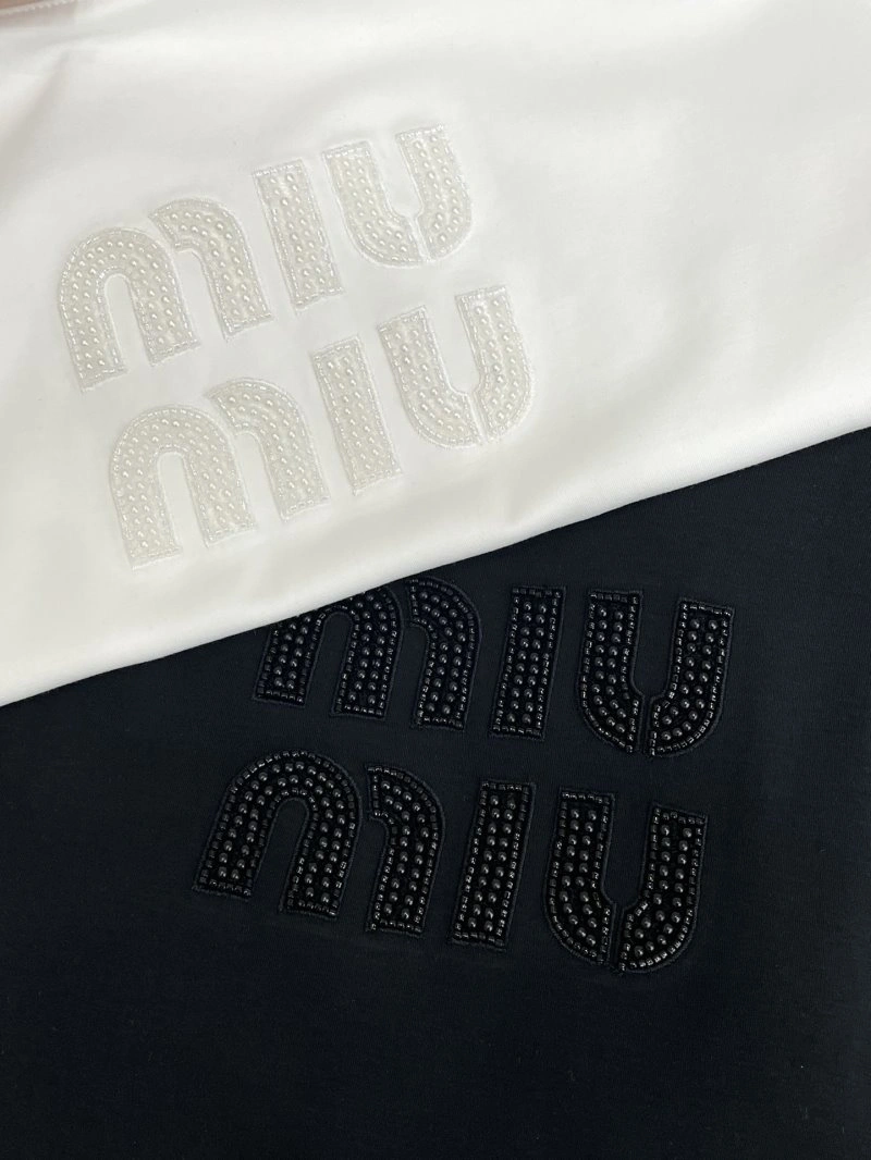 Miu Miu T-Shirts Popular 154436