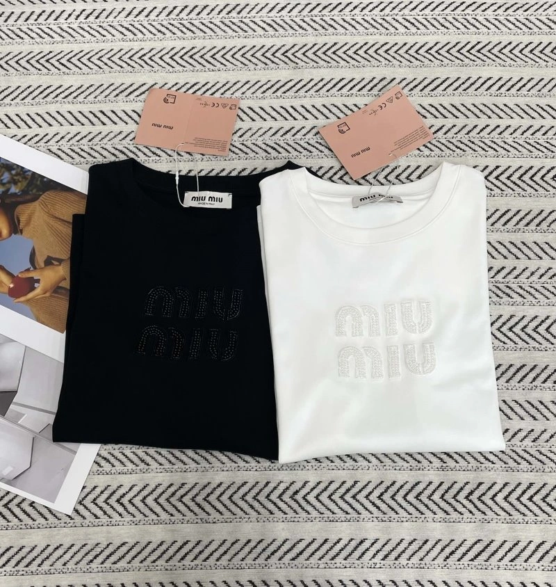 Miu Miu T-Shirts Popular 154436