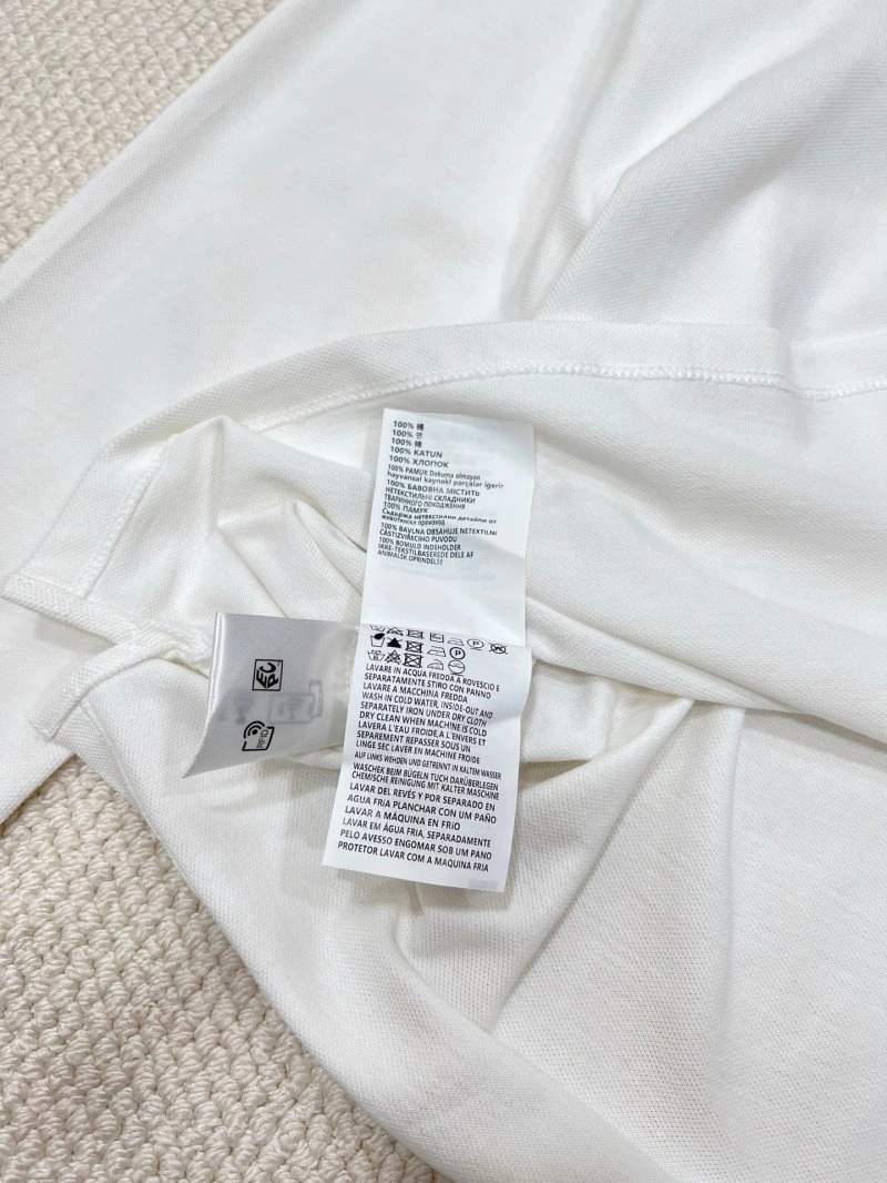 Modern Miu Miu T-Shirts 154410