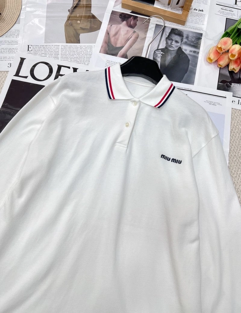 Modern Miu Miu T-Shirts 154410
