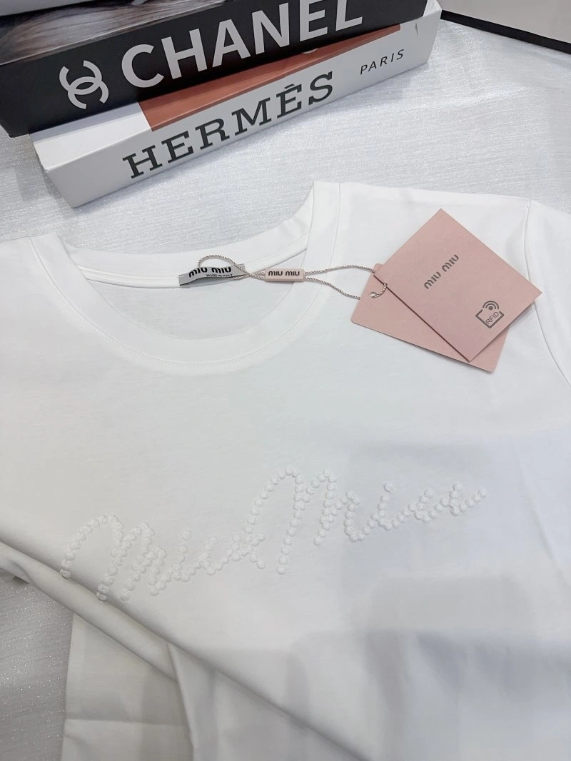 Breathable Miu Miu T-Shirts 154411