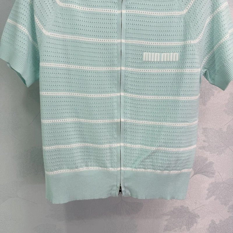 Breathable Miu Miu T-Shirts 154403