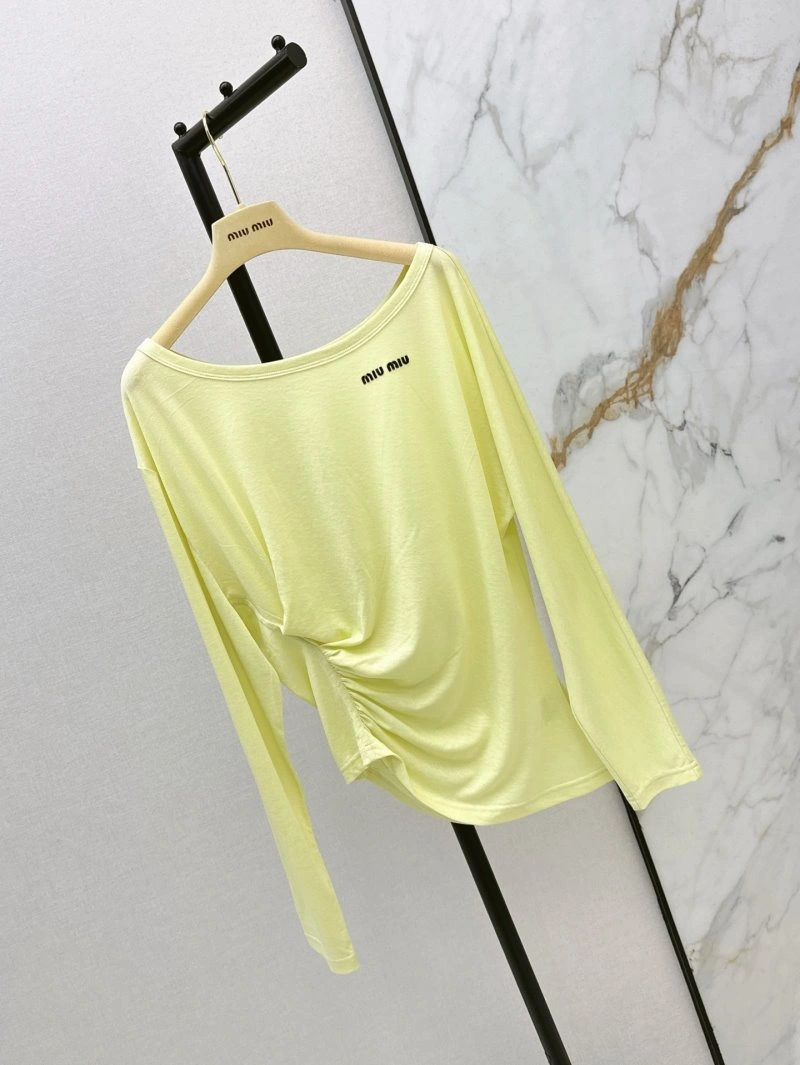 Effortless Miu Miu T-Shirts 154421