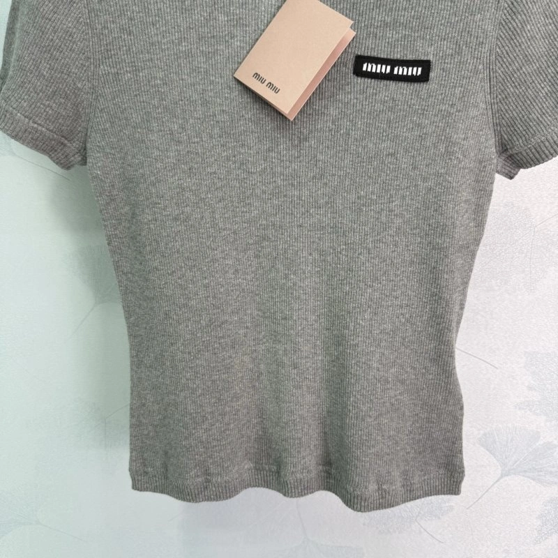Miu Miu T-Shirts Youthful 154418
