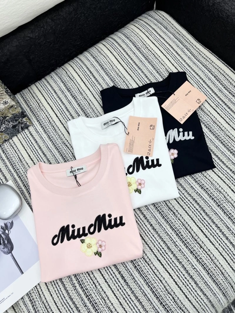 Miu Miu T-Shirts Bright 154398