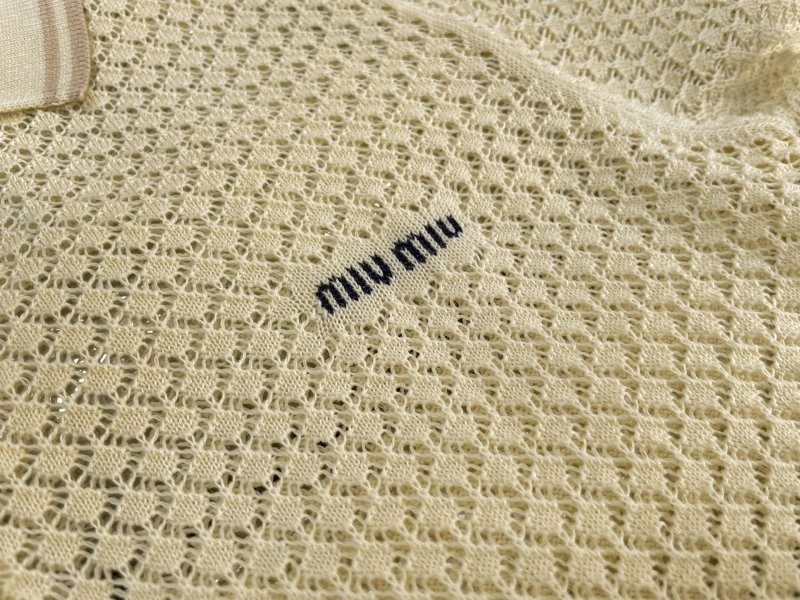 Miu Miu T-Shirts Modern 154396